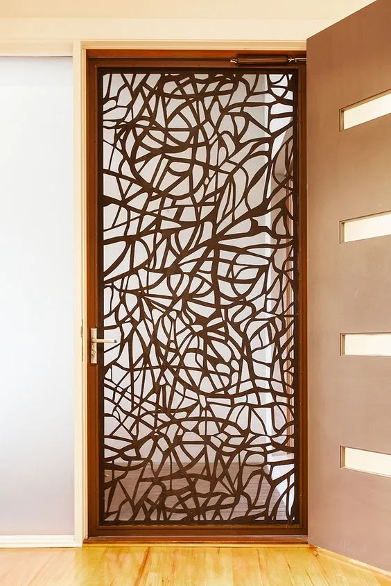 pintu cutting laser motif abstrak