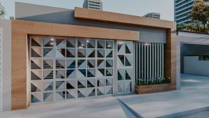 Motif pagar geometris